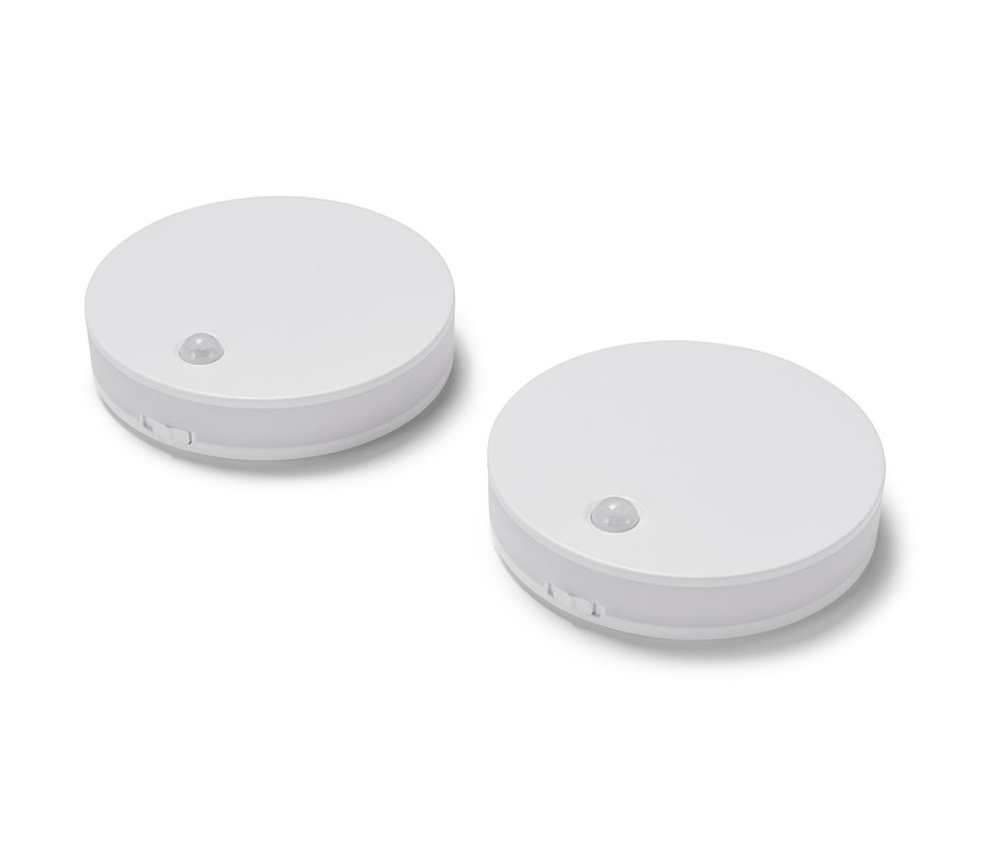 Dvě multifunkční LED svítidla.