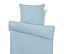 Světle modré povlečení na polštář, peřinu a válecí polštář.