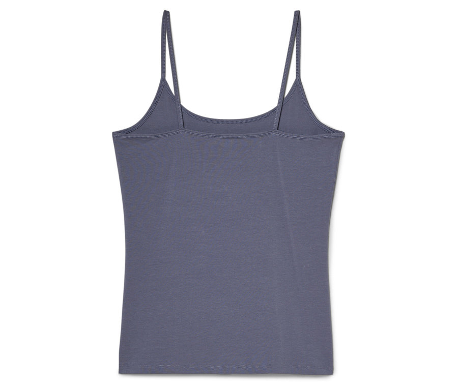 Šedé tílko na špagetová ramínka, focené zezadu.