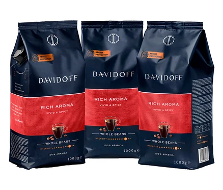 Tři balení kávy Davidoff Rich Aroma, celá zrna, 1000g.