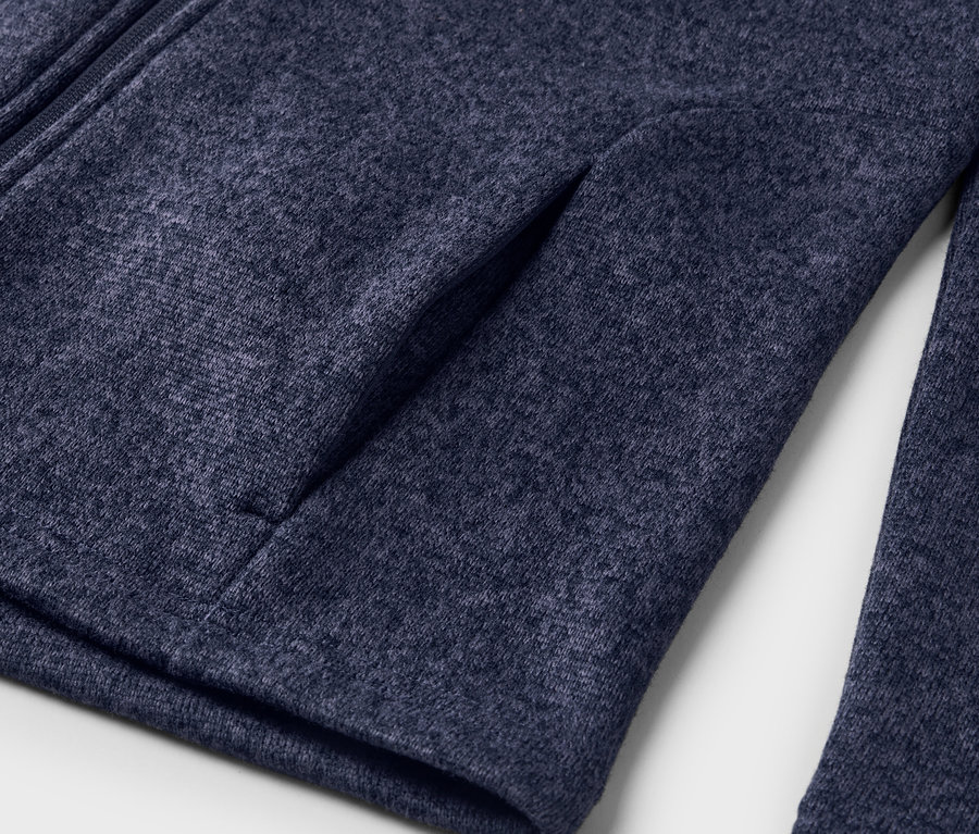 Detailní záběr na dámskou pletenou fleecovou bundu Da.Strickfleece-Jacke, tmavě modrá.