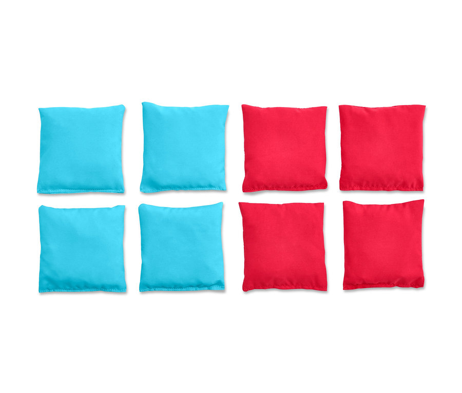 Čtyři házecí hry, dvě modré a dvě červené, jsou zobrazeny na bílém pozadí.