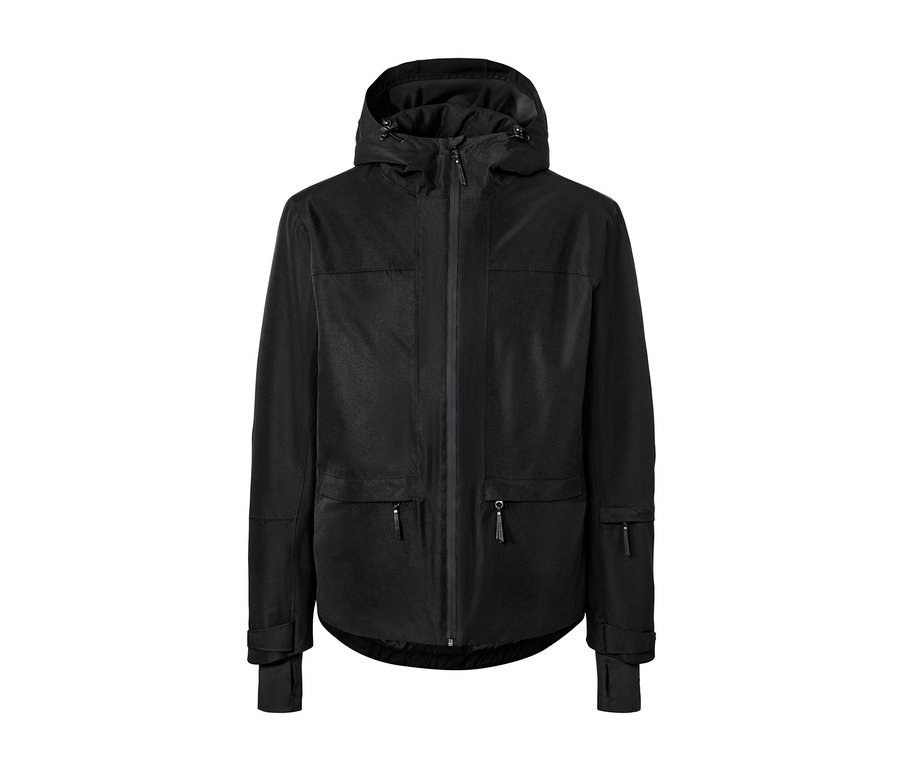 Černá lyžařská bunda s kapucí, kapsami na zip a dlouhými rukávy.