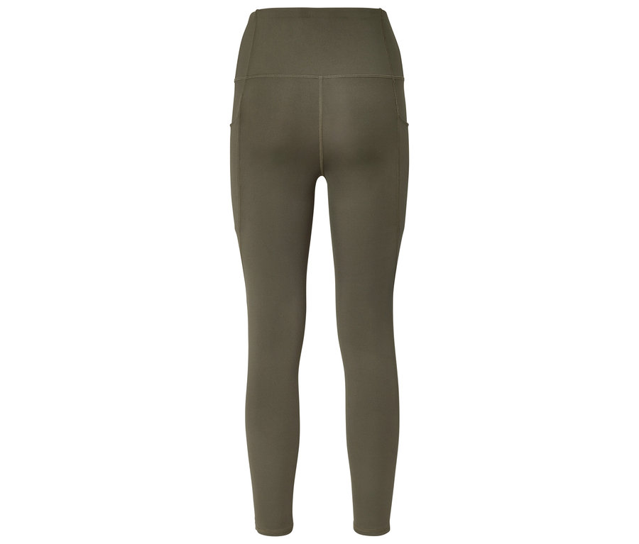 Kalhoty v khaki barvě, focené zezadu.