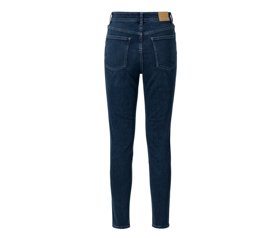 Detailní pohled zezadu na džíny skinny střihu »Hanna«.