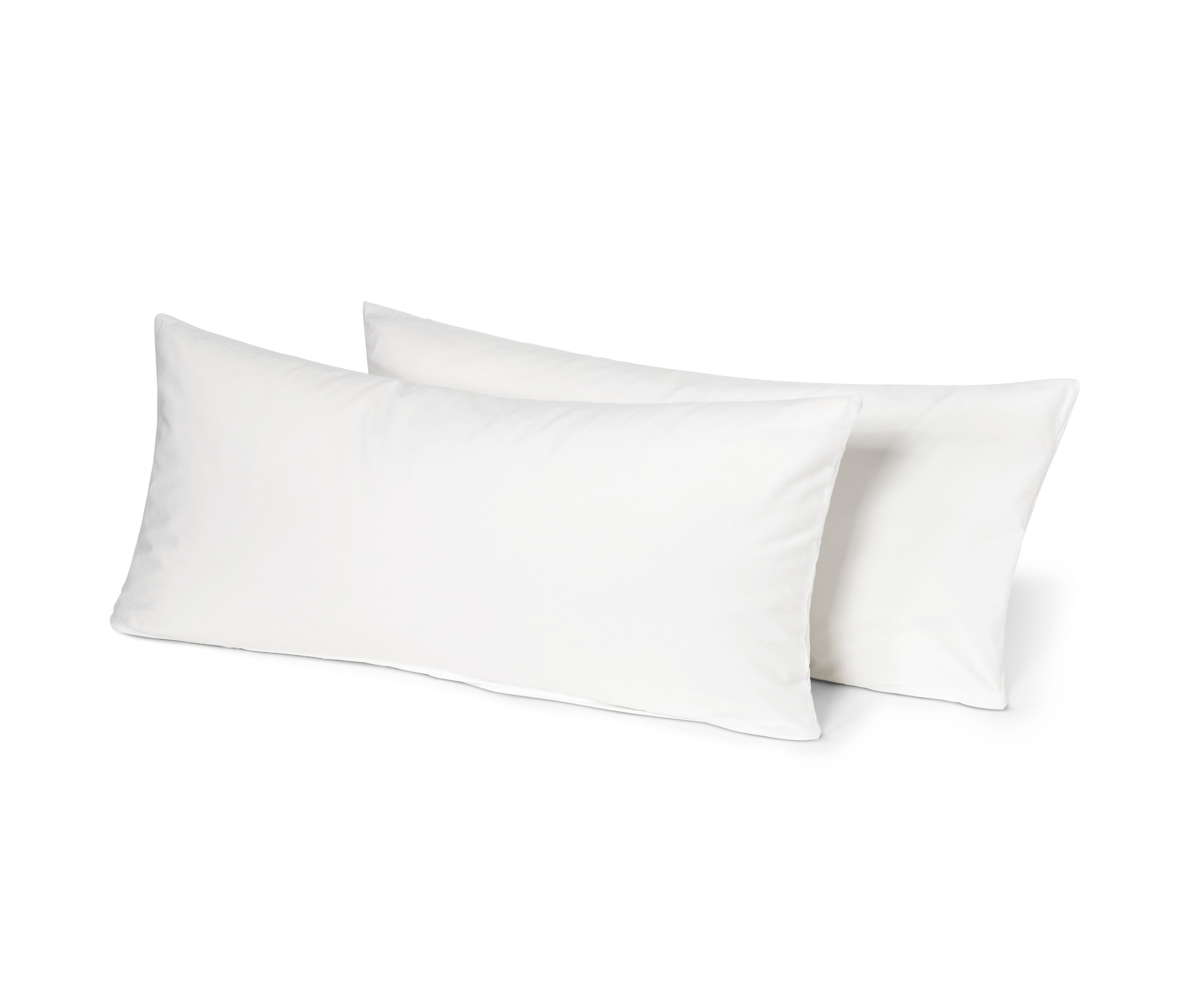 Dva bílé perkálové povlaky na polštáře.
