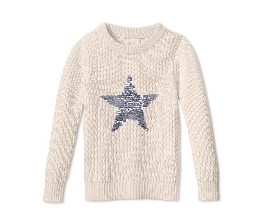 Svetr z hrubé pleteniny s oboustrannými pajetkami ve světle krémové barvě s hvězdou z flitrů uprostřed.