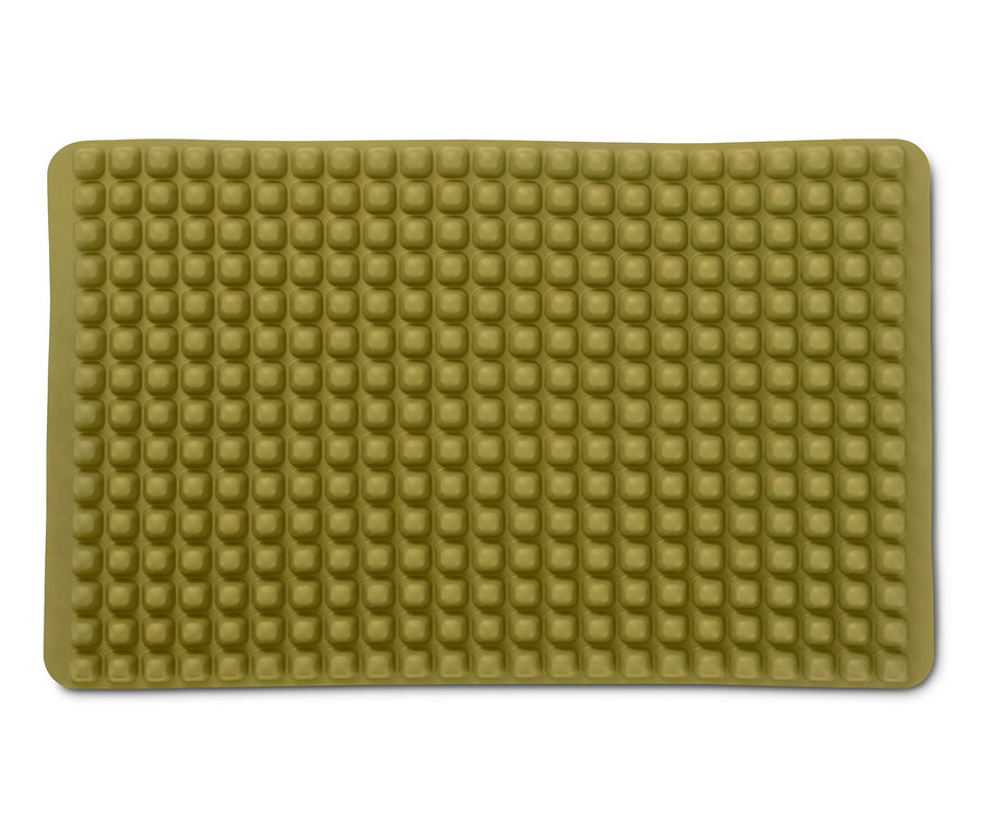 Zelená pečicí podložka.