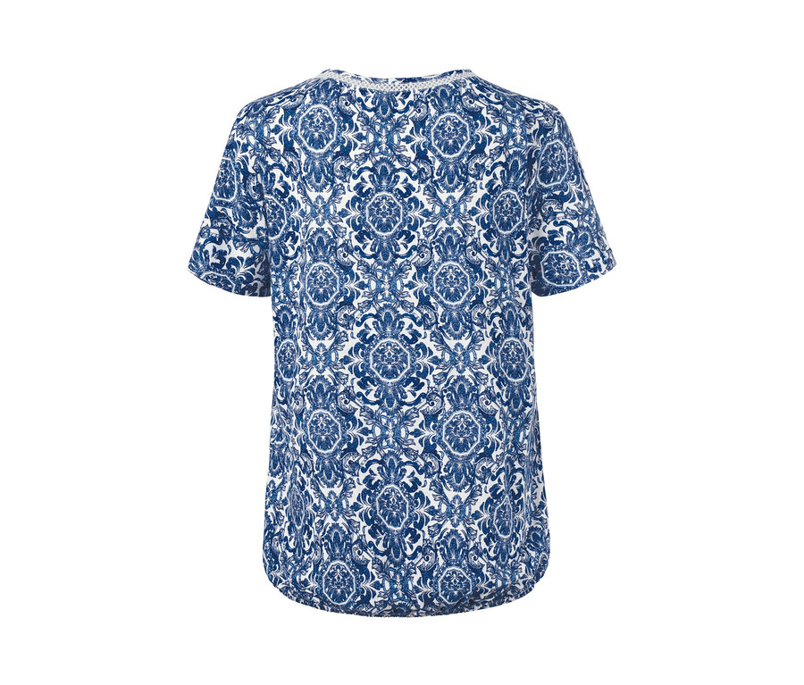 Modré halenkové triko s potiskem.