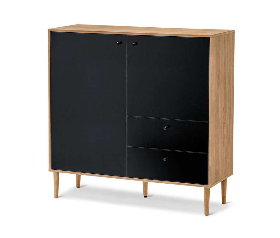 Antracitová vysoká skříňka Bekeson s dvířky a dvěma zásuvkami.