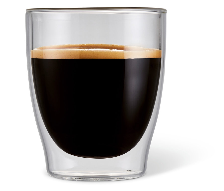 Espresso ve dvoustěnné sklenici.