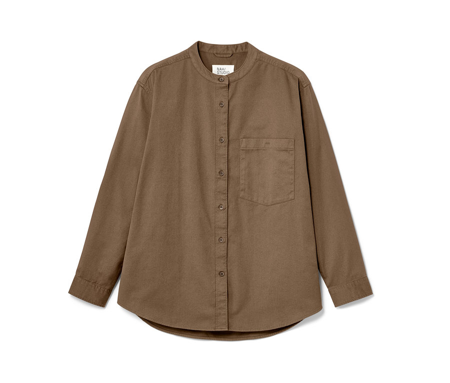 Hnědá košile NAH/STUDIO s dlouhými rukávy a knoflíky.