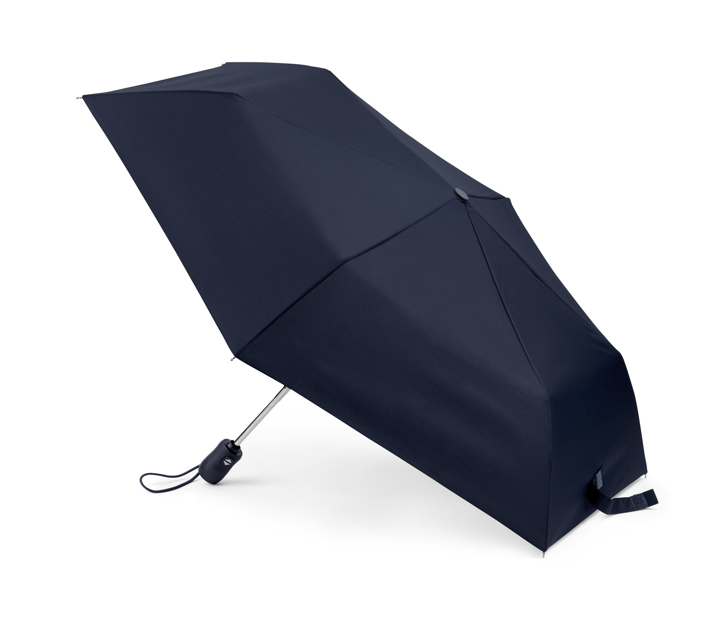 Otevřený automatický skládací deštník v tmavě modré barvě.