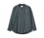 Detail of a stone blue NAH/STUDIO Hemdbluse made of sustainable Baumwolle.