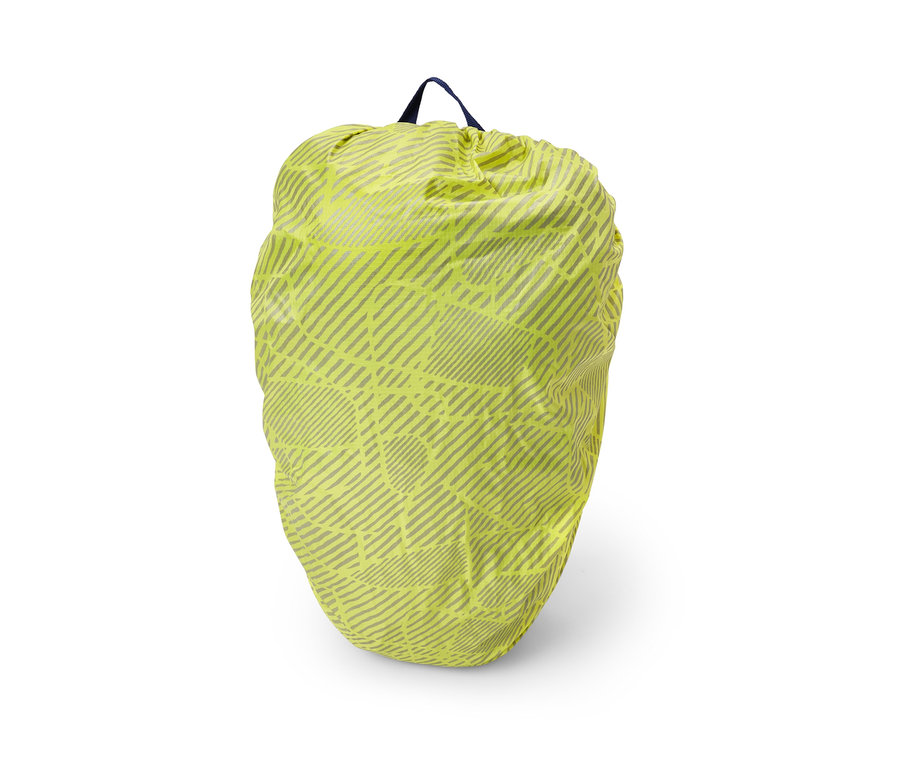 Žlutý nepromokavý ochranný návlek na batoh s šedým geometrickým vzorem.