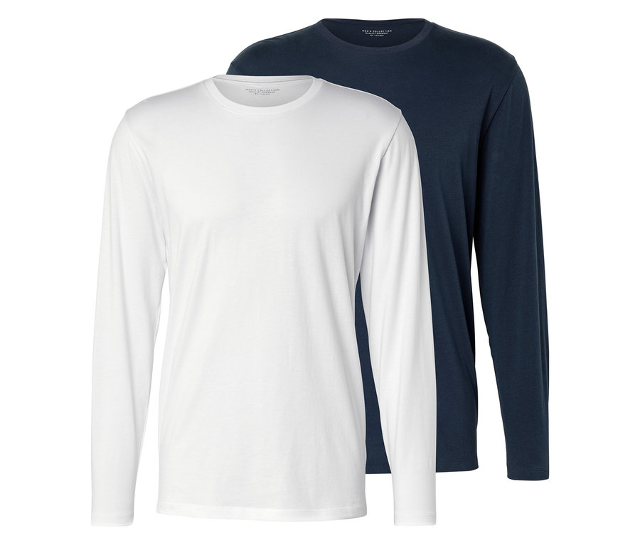 Dvě trička s dlouhým rukávem, jedno bílé a jedno námořnicky modré, leží na sobě.