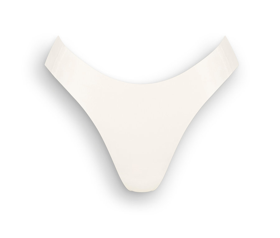 Bílé kalhotky sloggi ZERO Feel 2.0 High leg na bílém pozadí.