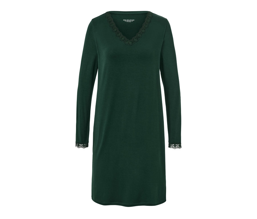 Tmavě zelená noční košile s dlouhými rukávy a krajkovým lemováním na výstřihu a koncích rukávů.