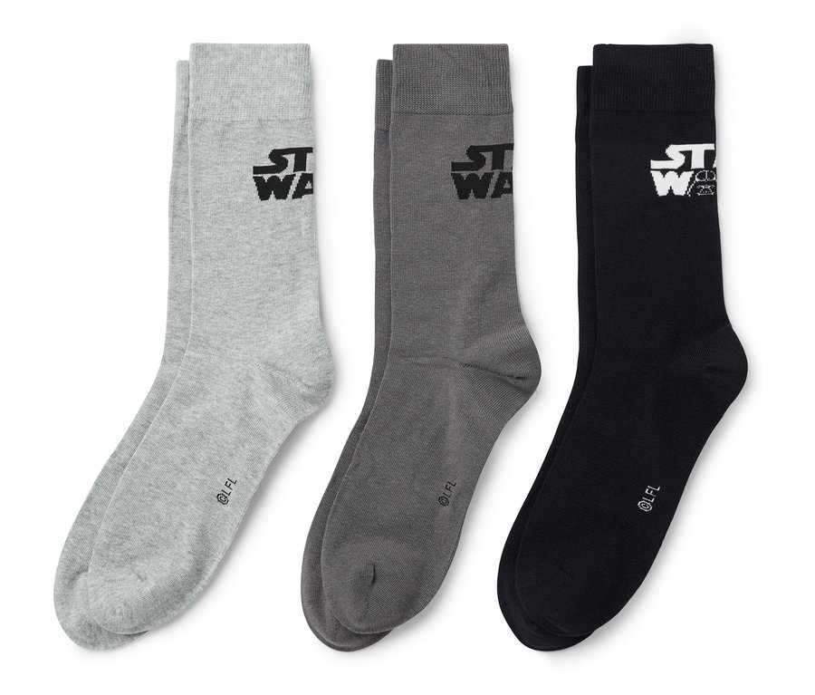 Tři páry ponožek Star Wars: šedé, tmavě šedé a černé.