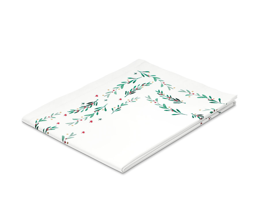 Složený bílý ubrus s motivem listů a bobulí.