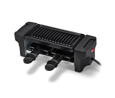Černý raclette gril pro 2 osoby s nepřilnavým povrchem a dvěma pánvičkami.