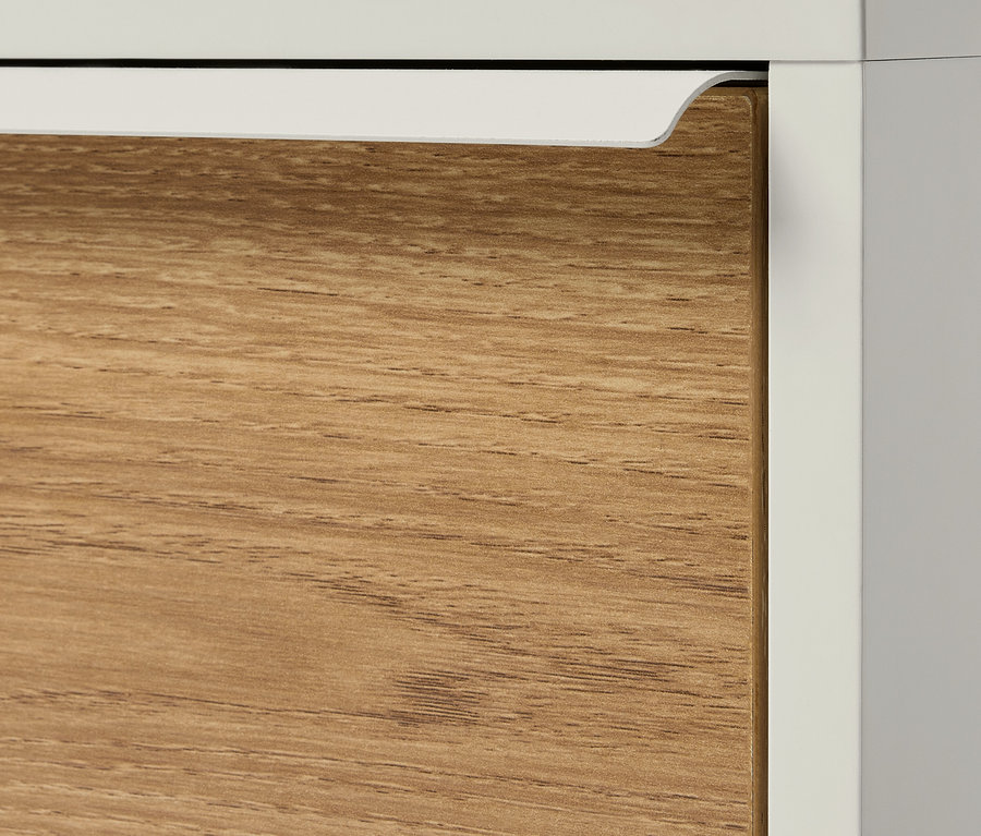 Detail zásuvky Sitzbank »LEEG« se 2 zásuvkami.