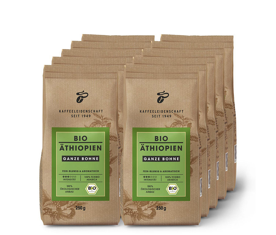 Deset hnědých balení kávy Bio Etiopia zrnková káva 250 g, naskládaných za sebou.