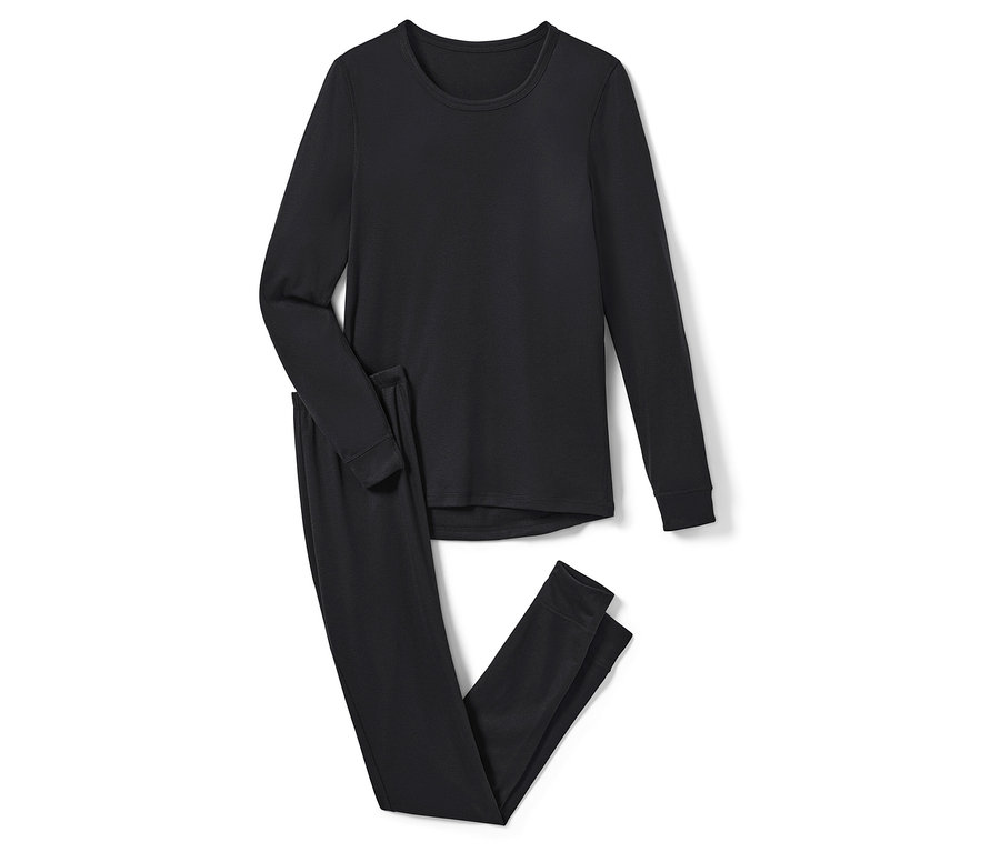 Černé funkční termoprádlo leží na bílém pozadí.