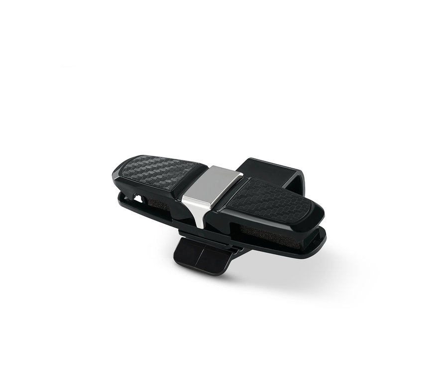 Černý držák brýlí do auta.