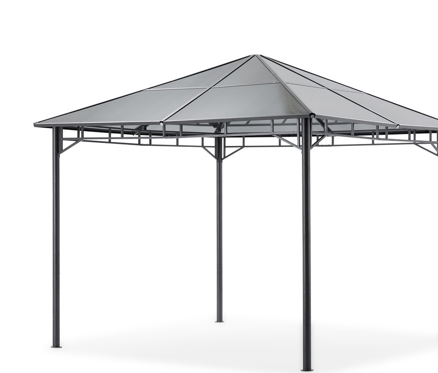 Altán s pevnou střechou na bílém pozadí.