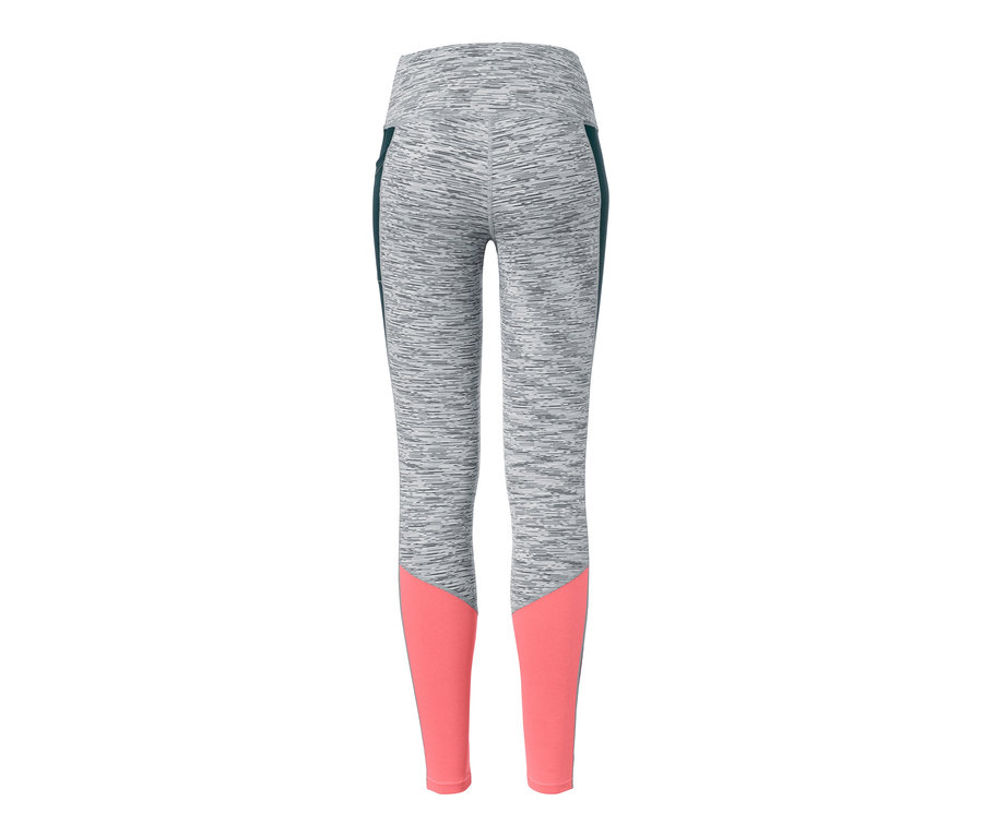 Sportovní legíny, ve stylu color blocking.