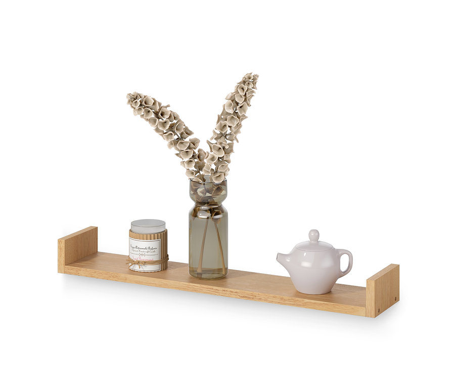 Na nástěnné polici (cca 80 cm) stojí váza s rostlinami, svíčka a konvička na čaj.