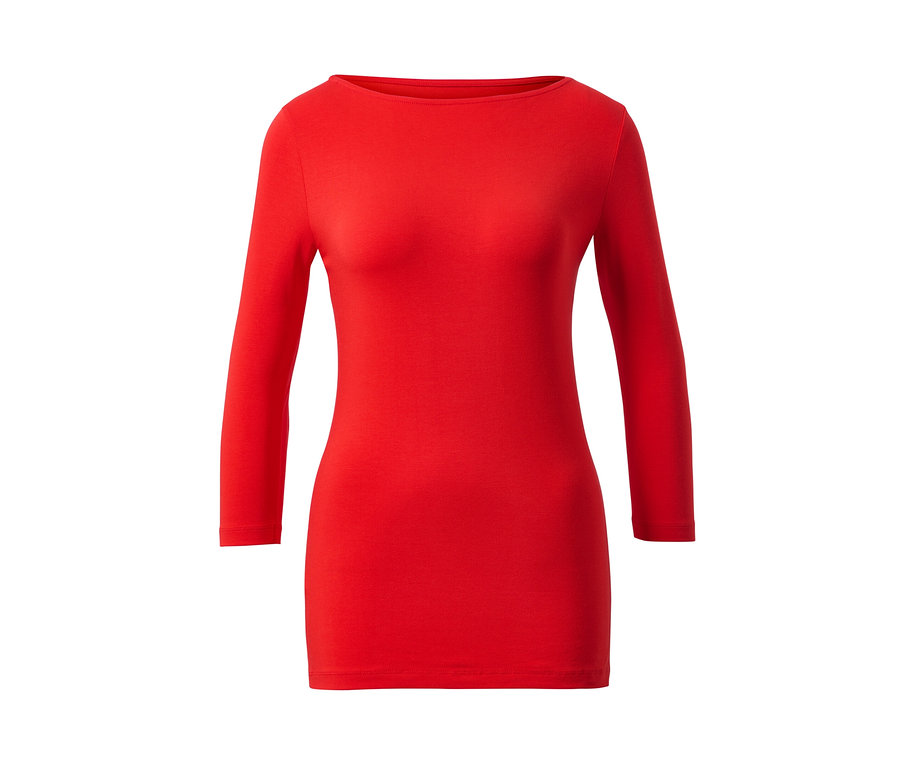 Červené triko s 3/4 rukávem.