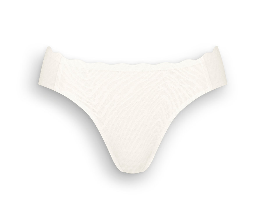 Detailní záběr na bílé kalhotky sloggi ZERO Feel Bliss High leg.