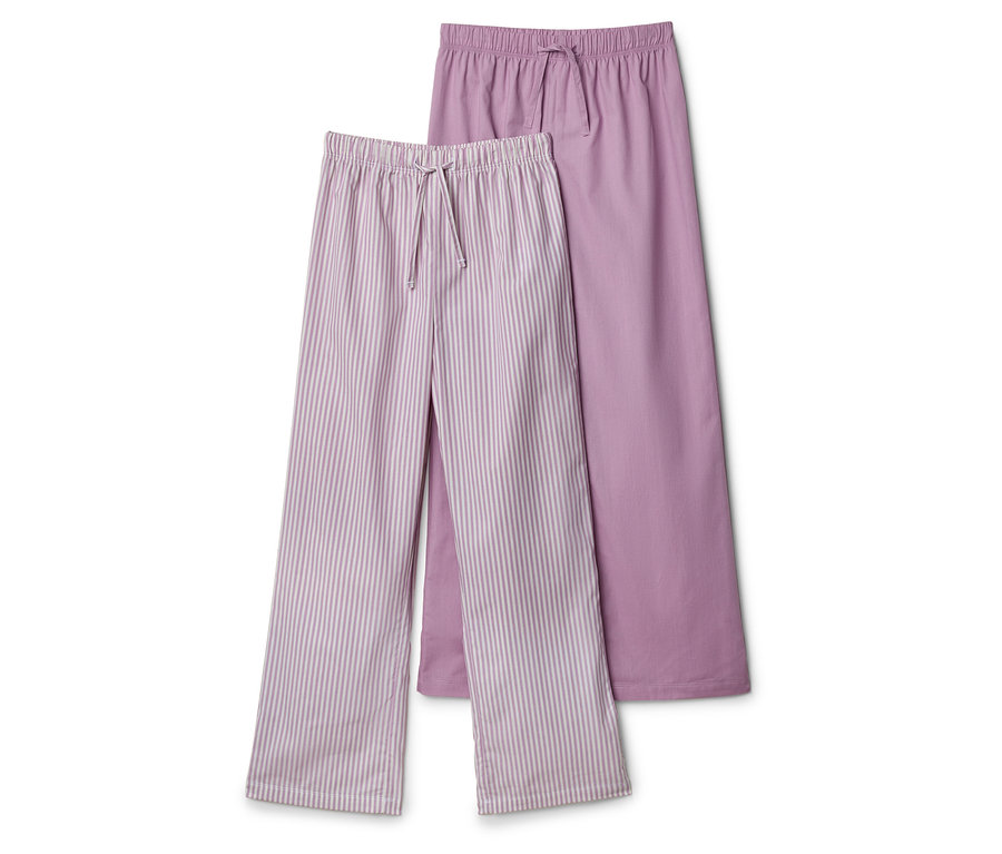 Dvoje dlouhé fialové pyžamové kalhoty, jedny pruhované a jedny jednobarevné.