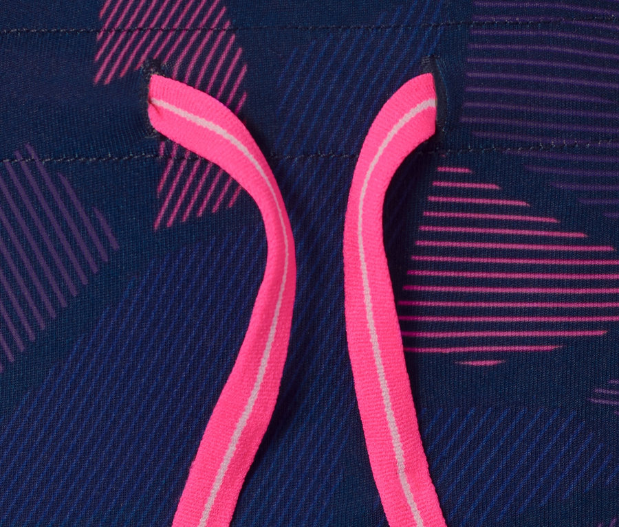 Detail sportovních legín.