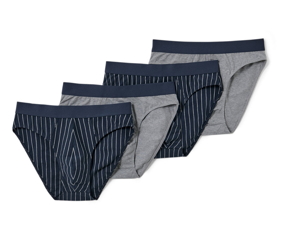 Čtyři kusy slipů, proužkované a šedé.
