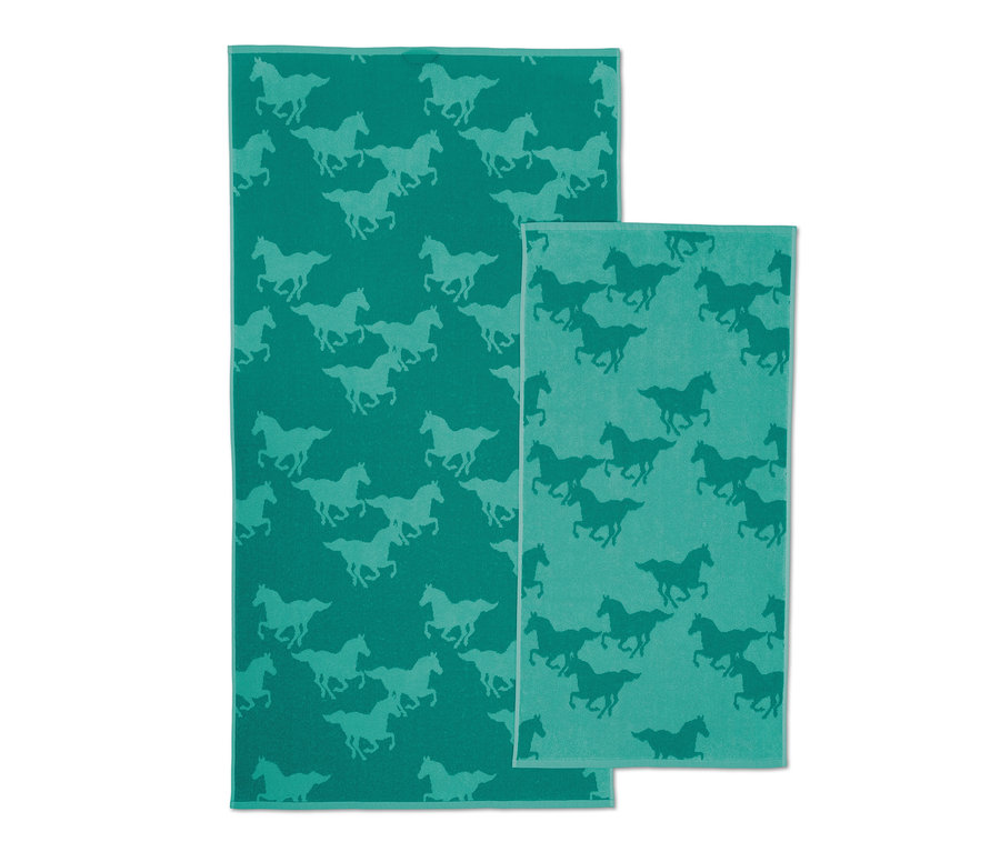 Sada ručníků s motivem koní.