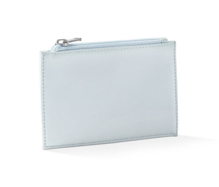 Světlě modrá peněženka se zipem.
