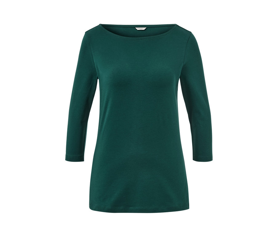 Tmavě zelené triko s tříčtvrtečním rukávem.