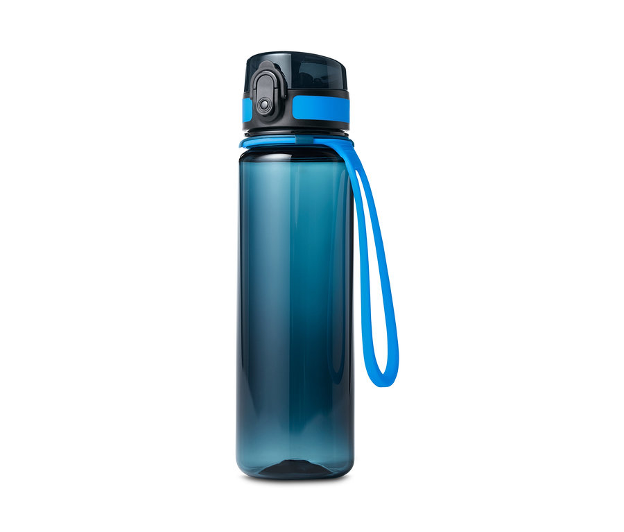 Modrá lahev na pití.