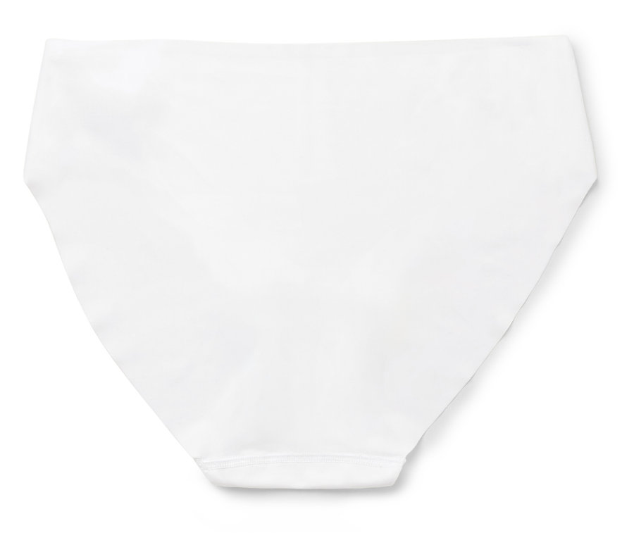 Bílé dámské kalhotky na bílém pozadí.