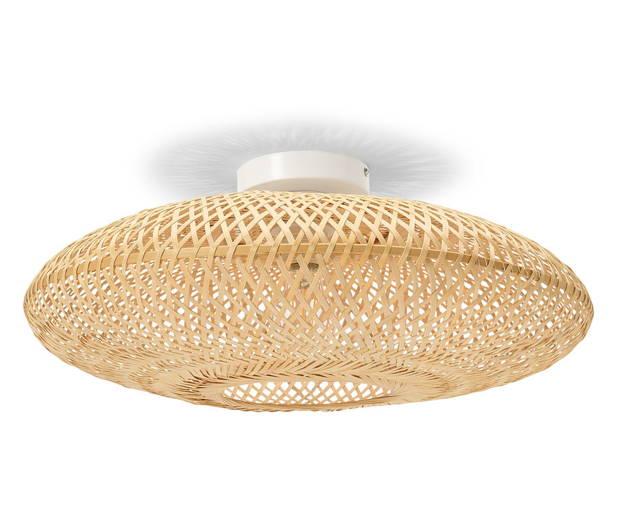 Světlé bambusové stropní svítidlo oválného tvaru s bílým stropním držákem.