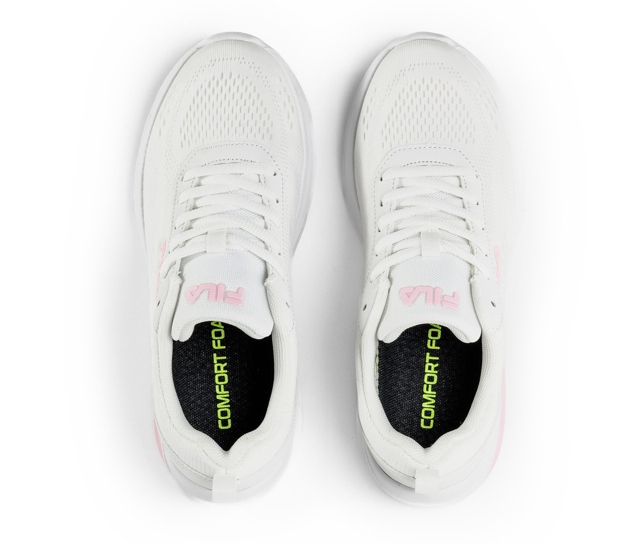 Dvě bílé dámské tenisky FILA Specctris leží vedle sebe.