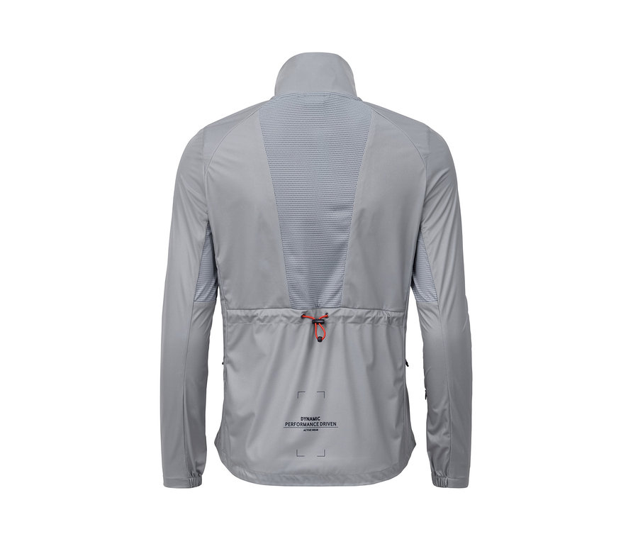 Zadní pohled na světle šedou běžeckou bundu.