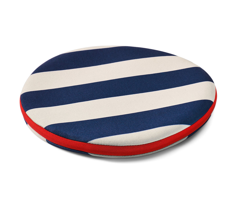 Sportovní létající talíř s modrými a bílými pruhy a červeným okrajem.