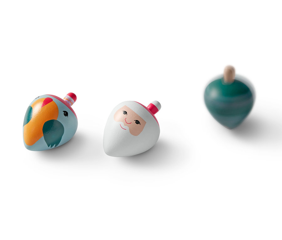 Sada káč »Santa«: tři dřevěné káči s různými vzory.