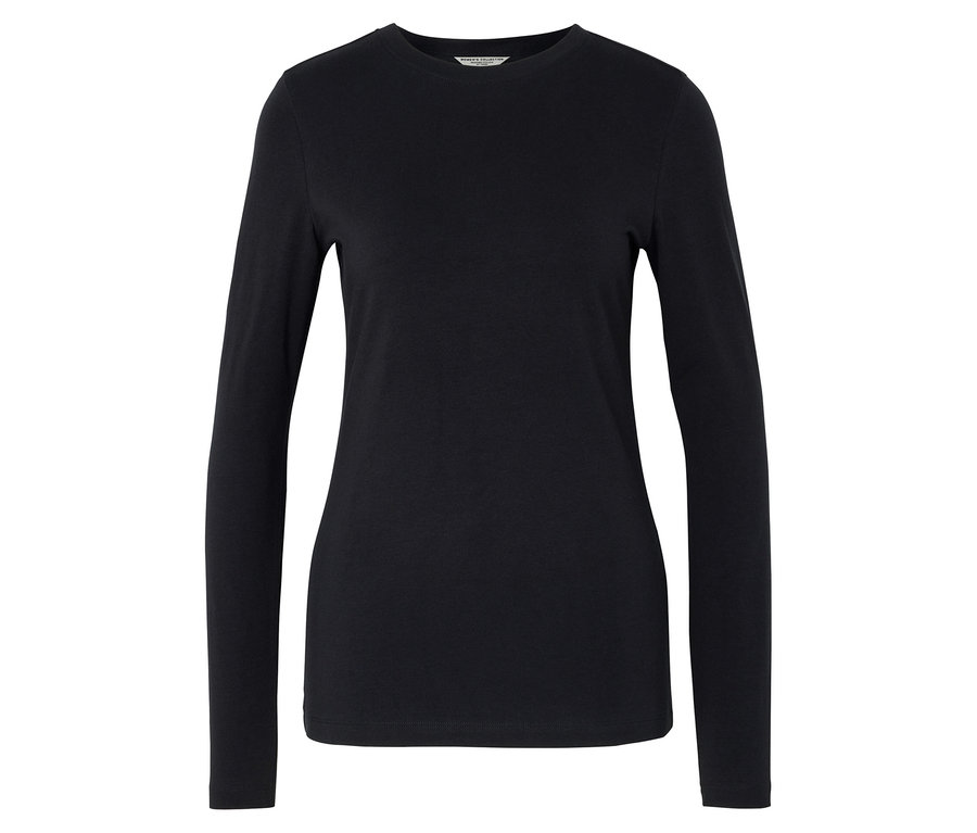 Černé tričko s dlouhým rukávem.