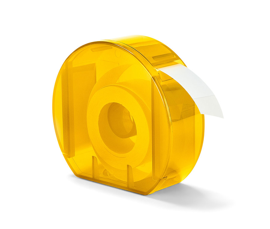 Žlutý zásobník na etikety s bílou etiketou.