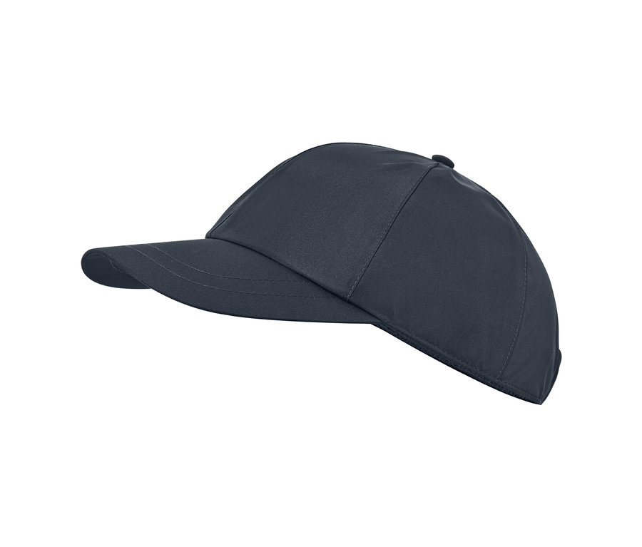 Tmavě modrá čepice do každého počasí na bílém pozadí.